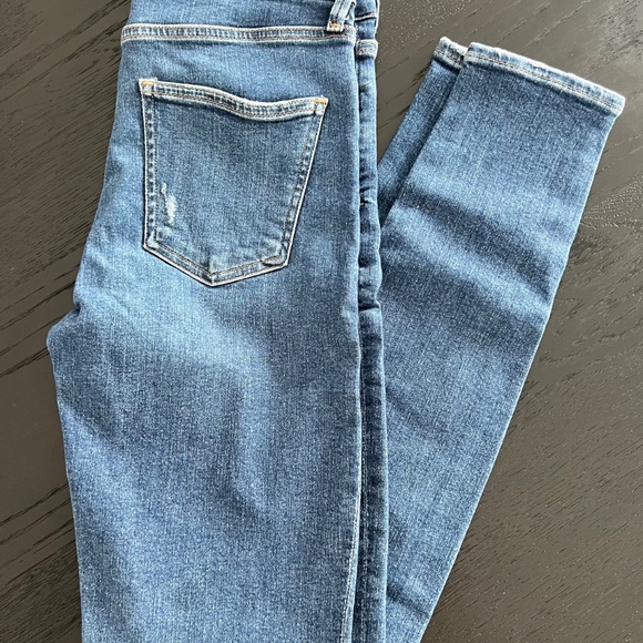 Citizens of Humanity Skinny Jeans - Picture 4 of 4